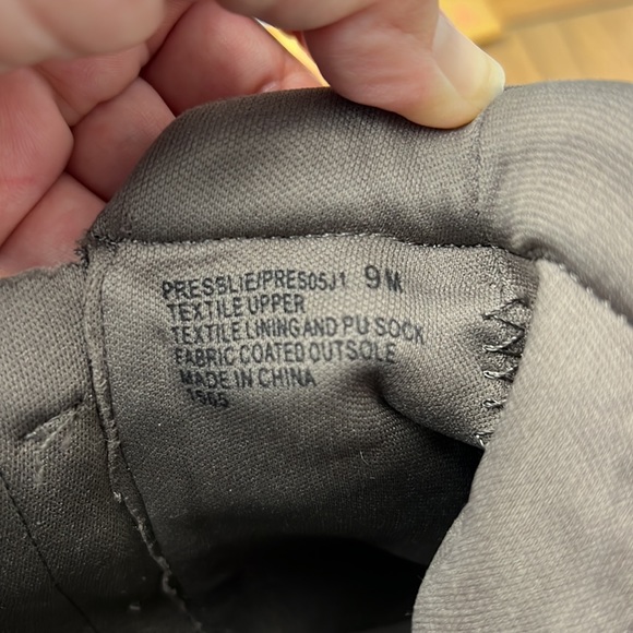 Madden Girl Wedge High Top Sneakers Gray Suede with side zipper Size 9 - Picture 6 of 7